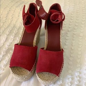 Red Marc Fisher wedges
